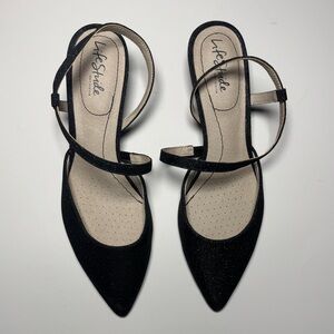 ✨ LifeStride Black Sparkle Heels – Size 9.5